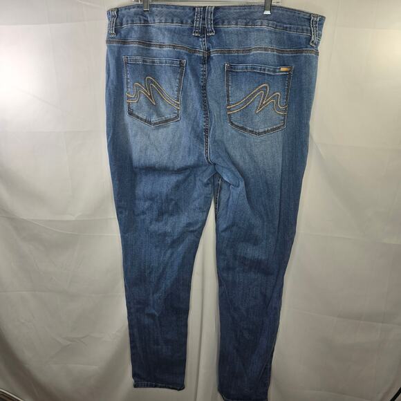 Melissa McCarthy Seven7 Distressed Destroyed Boyfriend Blue Denim Jeans Size 18W - Picture 9 of 10